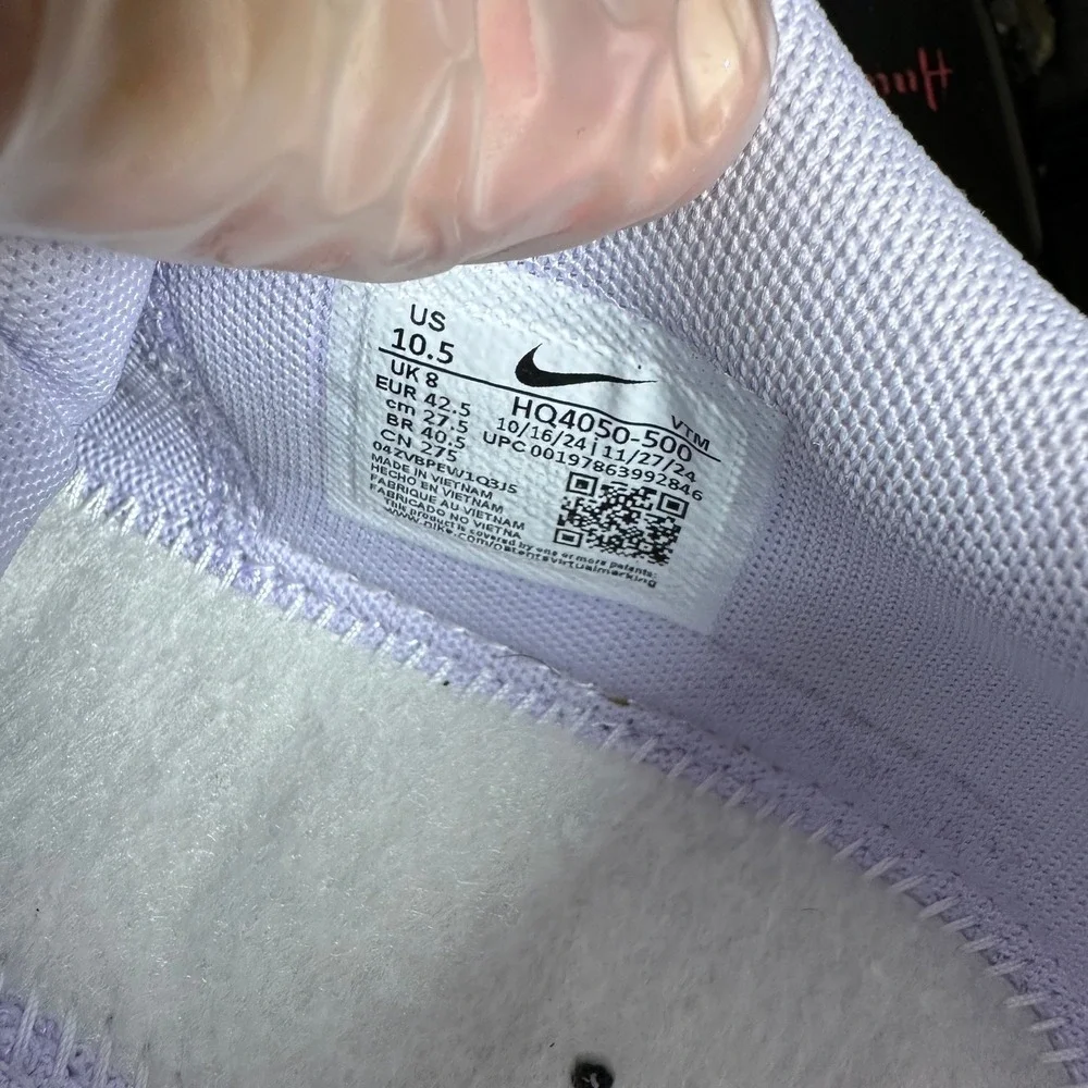Nike Air Max DN Dark Raisin Amethyst Tint HQ4050-500 Womens 10.5 Running Shoes